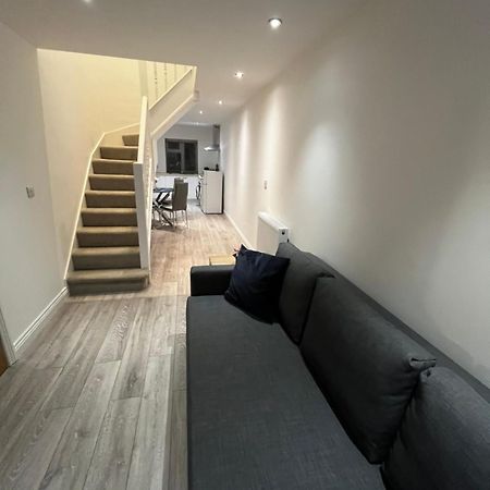 Newly Built One Bedroom Flat In Kidlington, Oxfordshire Buitenkant foto