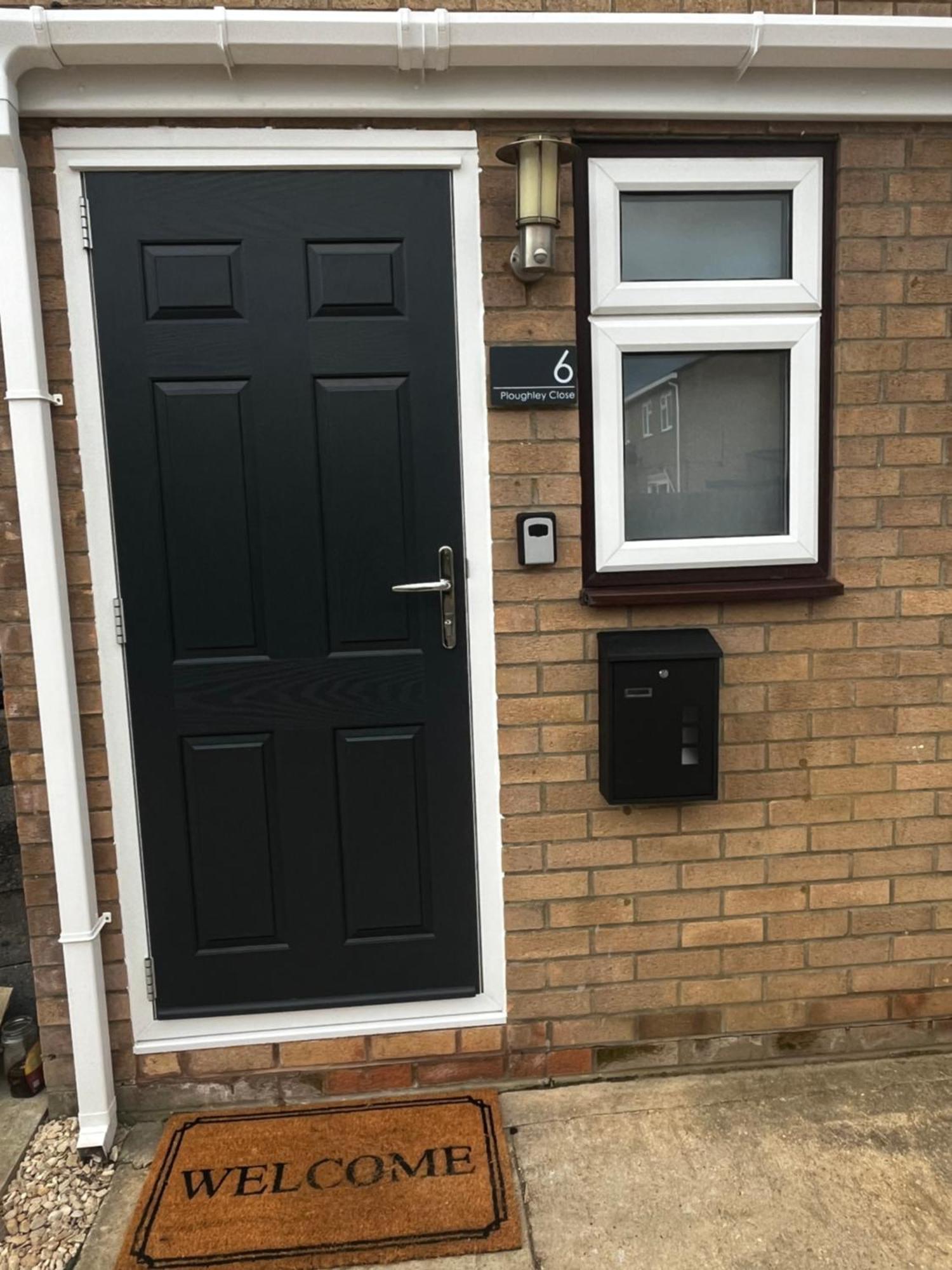 Newly Built One Bedroom Flat In Kidlington, Oxfordshire Buitenkant foto